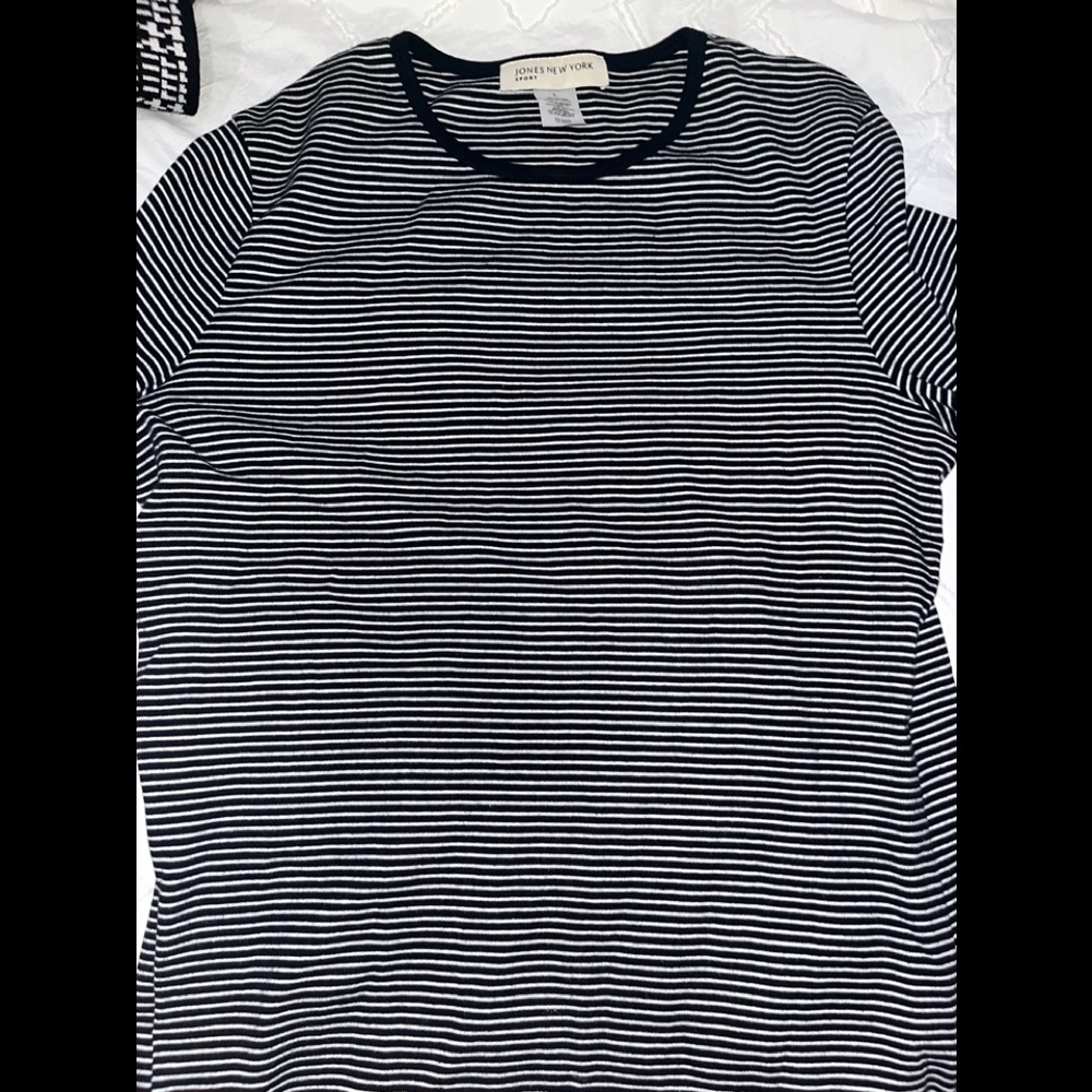 Jones New York Sport Striped Top Size L